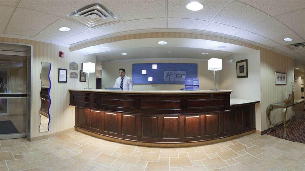 Holiday Inn Express Hotel & Suites Columbus Southeast Groveport, An Ihg Hotel Esterno foto